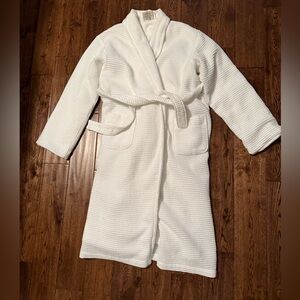 Pottery Barn Waffle Resort Robe